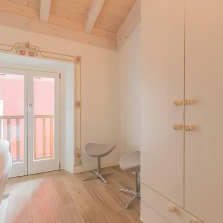 Elizabeth House Varenna