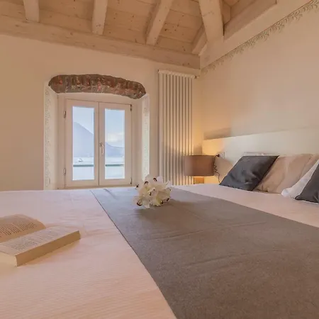 Elizabeth House * Varenna