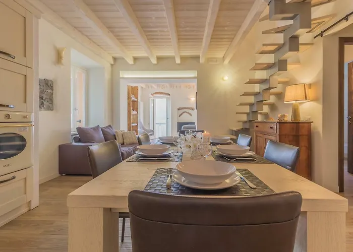 Elizabeth House Varenna