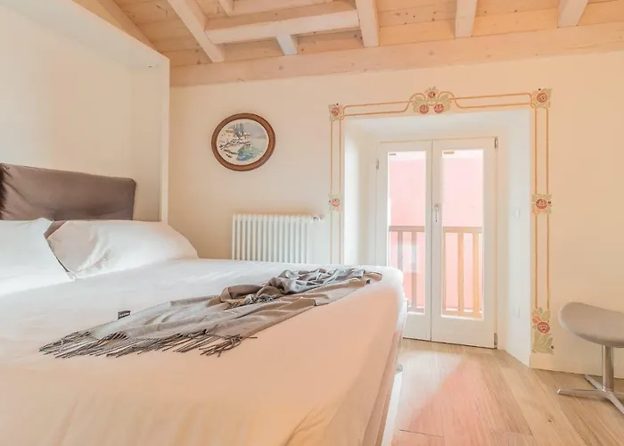 Apartment Elizabeth House Varenna