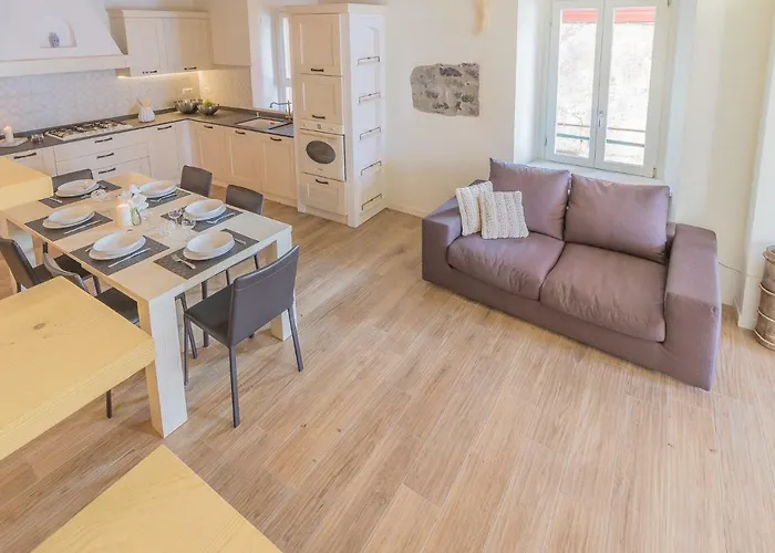 Elizabeth House Апартаменты